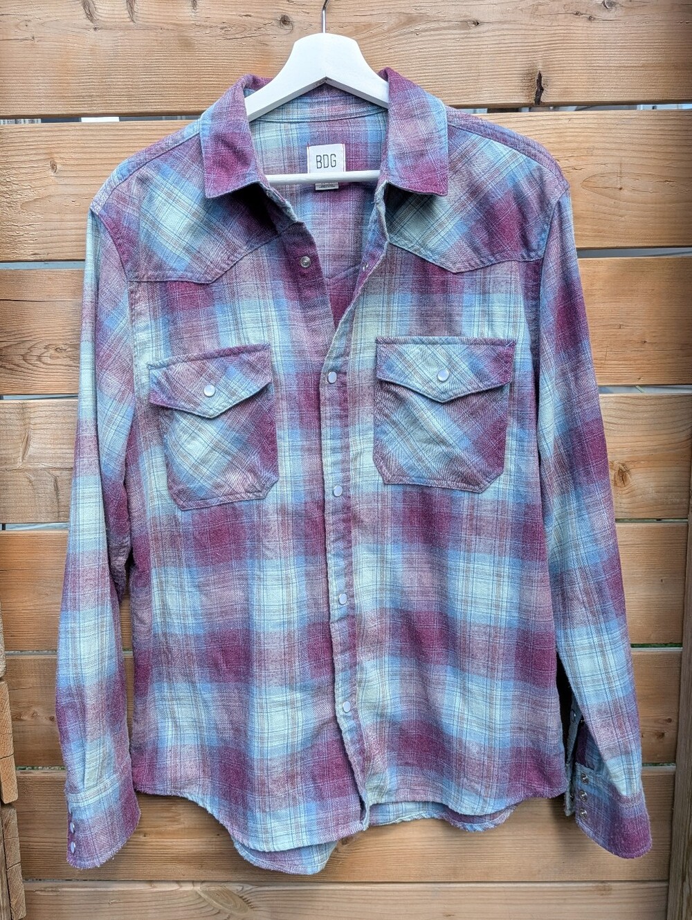 BDG Urban Outfitters Western Flannel Shirt Mens Medium Plaid Pearl Snap Buttons